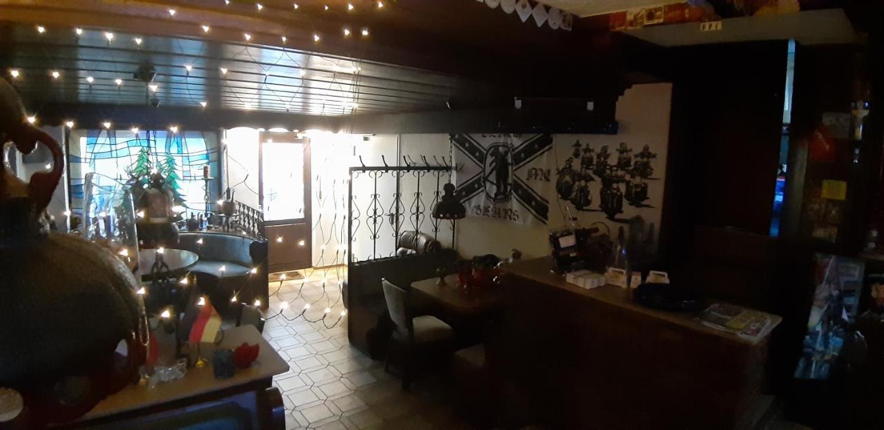 Black Bear Bikers Pub-Hotel Kempfeld Eksteriør billede